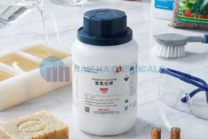 POTASSIUM HYRDROXIDE (KOH)